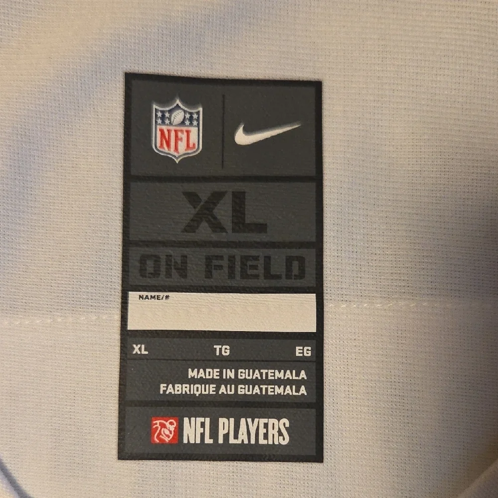 Nike Men's White Jersey with Black Details - Picture 3 of 5